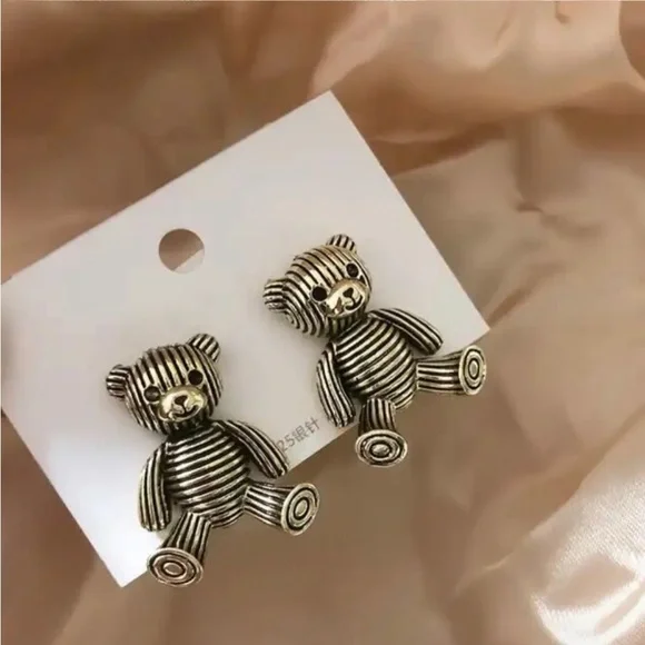 “Beary” Cute Bear Earrings - Picture 2 of 3